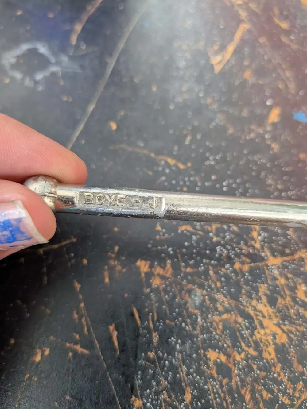 Vintage Boye J Metal Crochet Hook